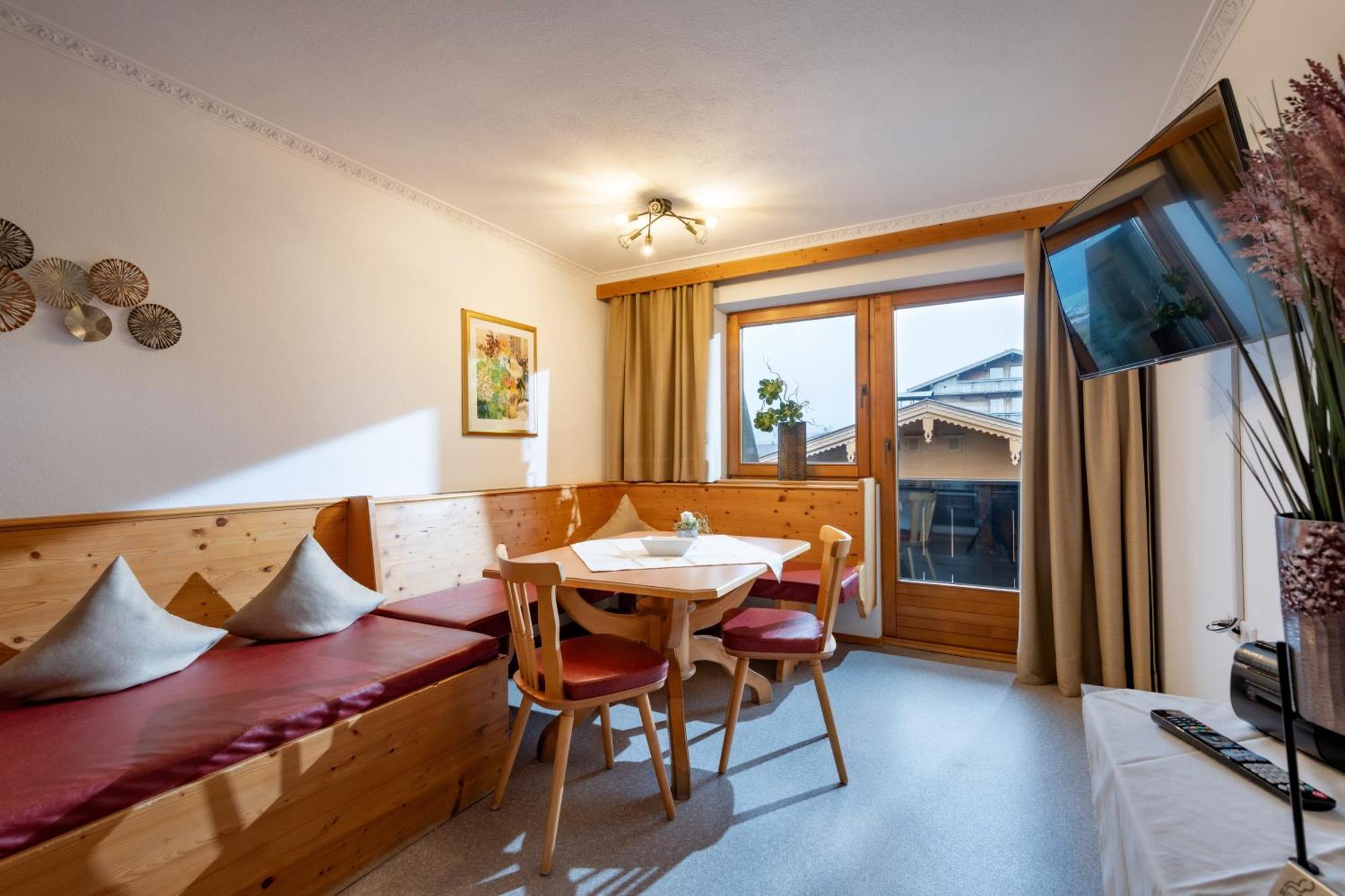 Апартаменти Haus Schroll Рід-ім-Ціллерталь Екстер'єр фото
